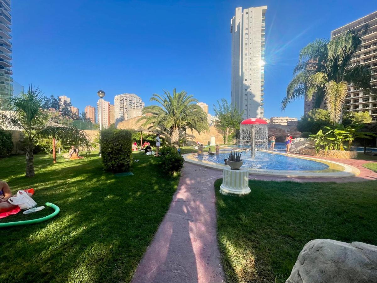 Traveler'S Beach Apartment With Sea View, Free Coffee & Parking بينايدورم المظهر الخارجي الصورة